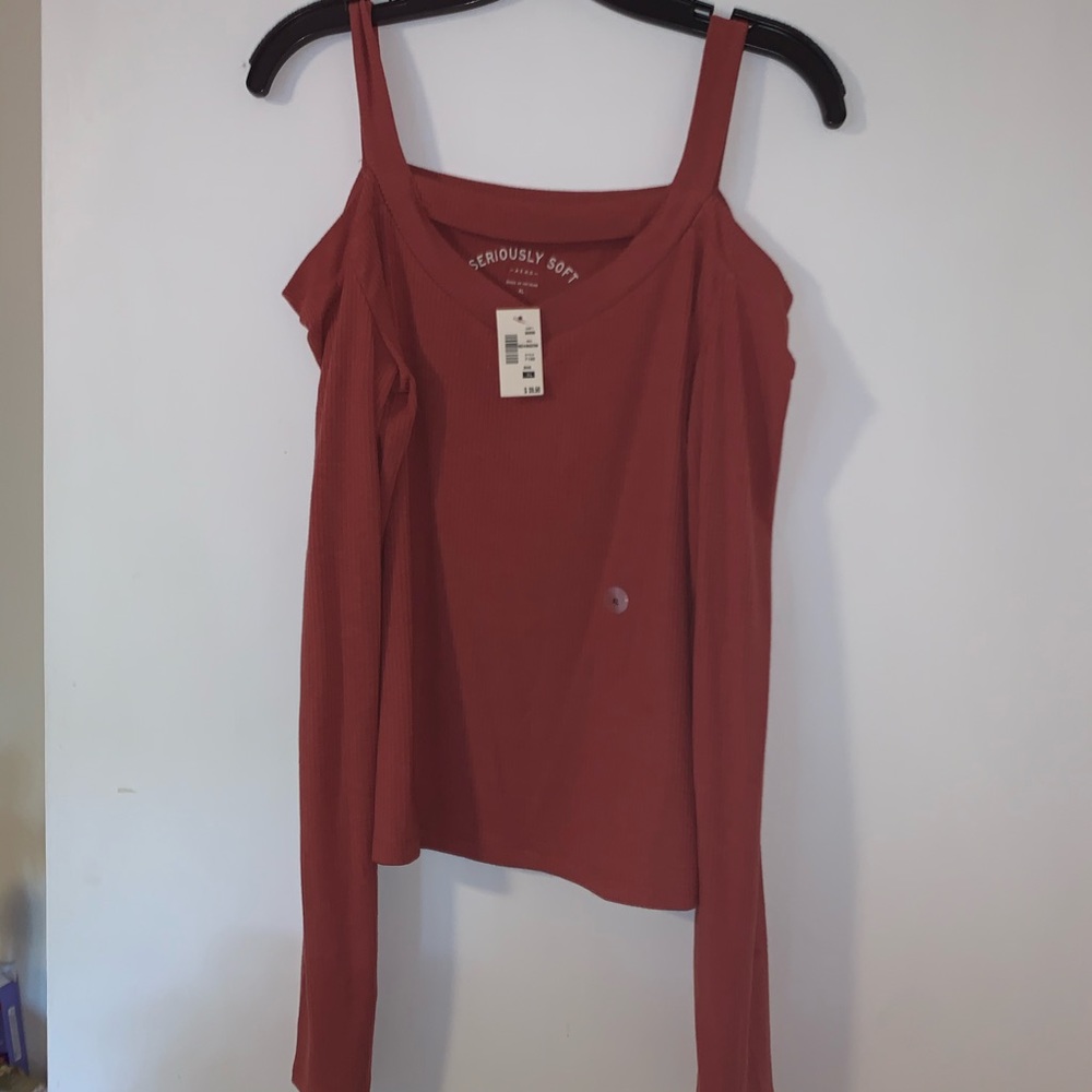 Aeropostale cold shoulder top